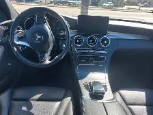 MERCEDES C300 2018 - Photo 11