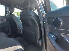 MERCEDES C300 2018 - Photo 12