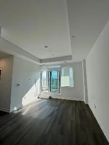Vaughan Condo For Rent 2 bed 2 bath - Photo 2