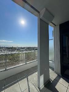 Vaughan Condo For Rent 2 bed 2 bath - Photo 4