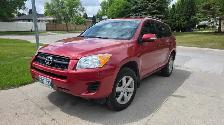 2011 Toyota Rav4 awd - Photo 2