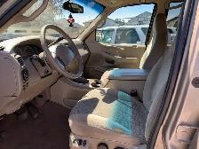 2001 Ford Expedition XLT V8 5.4L 4WD - Photo 4