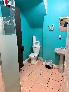 1 Bedroom Apartment Utilities Included - Photo 2