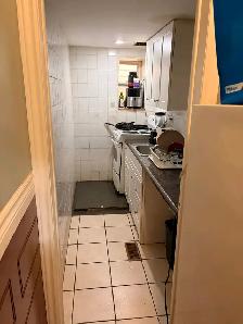 1 Bedroom Apartment Utilities Included - Photo 4