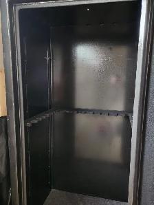 Gun Safe - Photo 3
