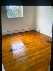 Logement rénové sur 2 étages avec 2 sdb, cour/2 stationnements - Photo 12