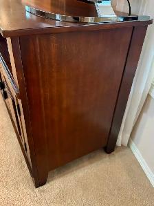 ✨ Classic Solid Wood TV Cabinet – Timeless Beauty & Quality ✨ - Photo 2