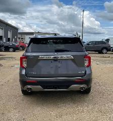 2022 Ford Explorer Limited - Photo 5