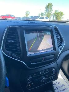 2022 Jeep Cherokee Sport - Photo 12