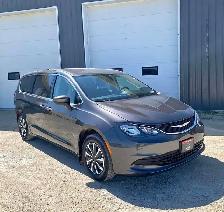 2017 Chrysler Pacifica LX