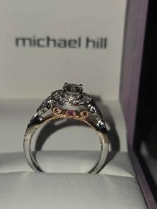 engagement ring - Photo 3