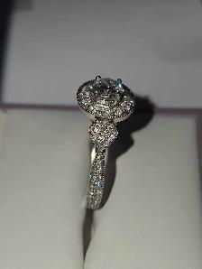 engagement ring - Photo 4