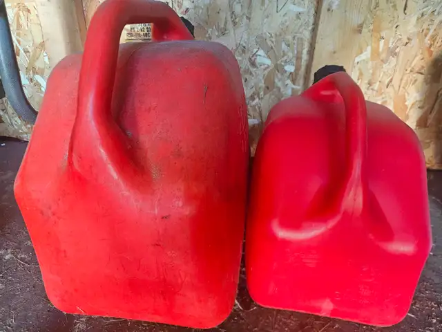 Free 20L Gas Jerry Can.