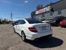 2013 Mercedes-Benz C 350 One Owner, No Accidents, Fully Loaded - Photo 4