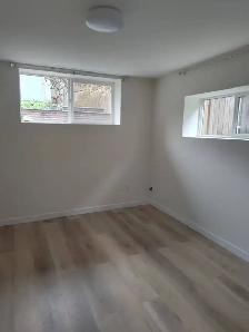 2 Beds 1 Bath basement suite in West CoquitlamCA$1,800 / Month - Photo 8