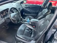 2014 Hyundai Sonata SE Sedan - Photo 8