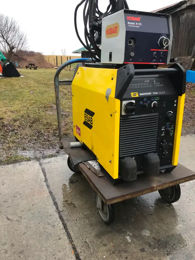ESAB Warrior 750i Welder with Hobart Wire Feeder