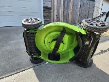 Greenworks Pro 21' Lawnmower Battery - Photo 3