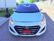 2016 Hyundai Elantra GT 5dr Hatchback Automatic GL - Photo 2