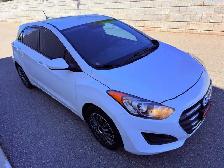 2016 Hyundai Elantra GT 5dr Hatchback Automatic GL - Photo 11