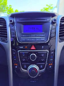 2016 Hyundai Elantra GT 5dr Hatchback Automatic GL - Photo 13