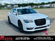 2022 Chrysler 300 Touring L