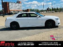 2022 Chrysler 300 Touring L - Photo 3