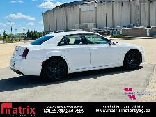 2022 Chrysler 300 Touring L - Photo 12