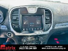 2022 Chrysler 300 Touring L - Photo 22