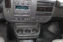 2025 Chevrolet Express Cargo Van RWD 2500 135' - Photo 4