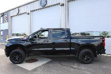 2022 Chevrolet Silverado 1500 LT Z71 Trail Boss 5.3L V8 - Photo 3