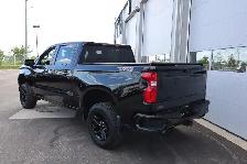 2022 Chevrolet Silverado 1500 LT Z71 Trail Boss 5.3L V8 - Photo 4