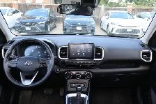 2025 Hyundai Venue PREFERRED - Photo 5