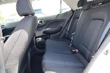 2025 Hyundai Venue PREFERRED - Photo 6