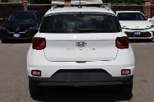 2025 Hyundai Venue PREFERRED - Photo 9