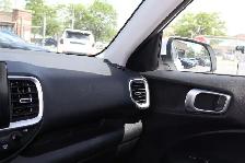 2025 Hyundai Venue PREFERRED - Photo 12