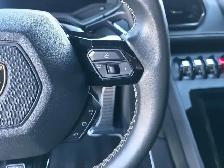 2020 Lamborghini Huracan Evo Coupe V10 & LOW MILEAGE - Photo 22
