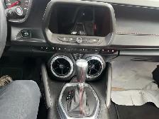 2016 Chevrolet Camaro - Photo 16