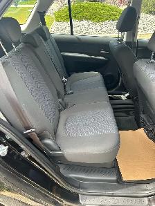 2009 Kia Rondo EX - Photo 8