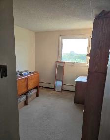 2-bedroom apartment for sublet, 40  Building in EK - Photo 8