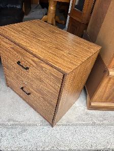 Free delivery used Wood Filing Cabinet - 2 Drawer - Photo 3