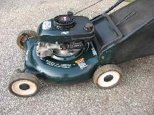 Craftsman  Mulcher /  Rear  Bagger  Lawnmower  For  Sale - Photo 3