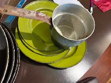 Camping pans, pot and fire utensils - Photo 4