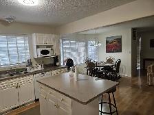 Available Now: Room for rent in Thickwood - Photo 6