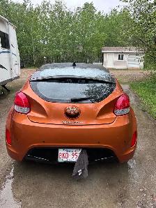 2015 Hyundai Veloster - Photo 3