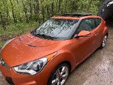 2015 Hyundai Veloster - Photo 4