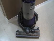 Dyson Upright Vacuum Cleaner - Photo 3