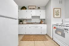 Move-In-Ready 2nd-Floor 1BR, Fully Tiled - 833 Pillette Rd - Photo 3