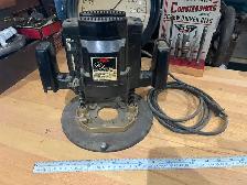 Skil Classic Series 1-3/4 HP Plunge Router Model 1835 - Photo 2