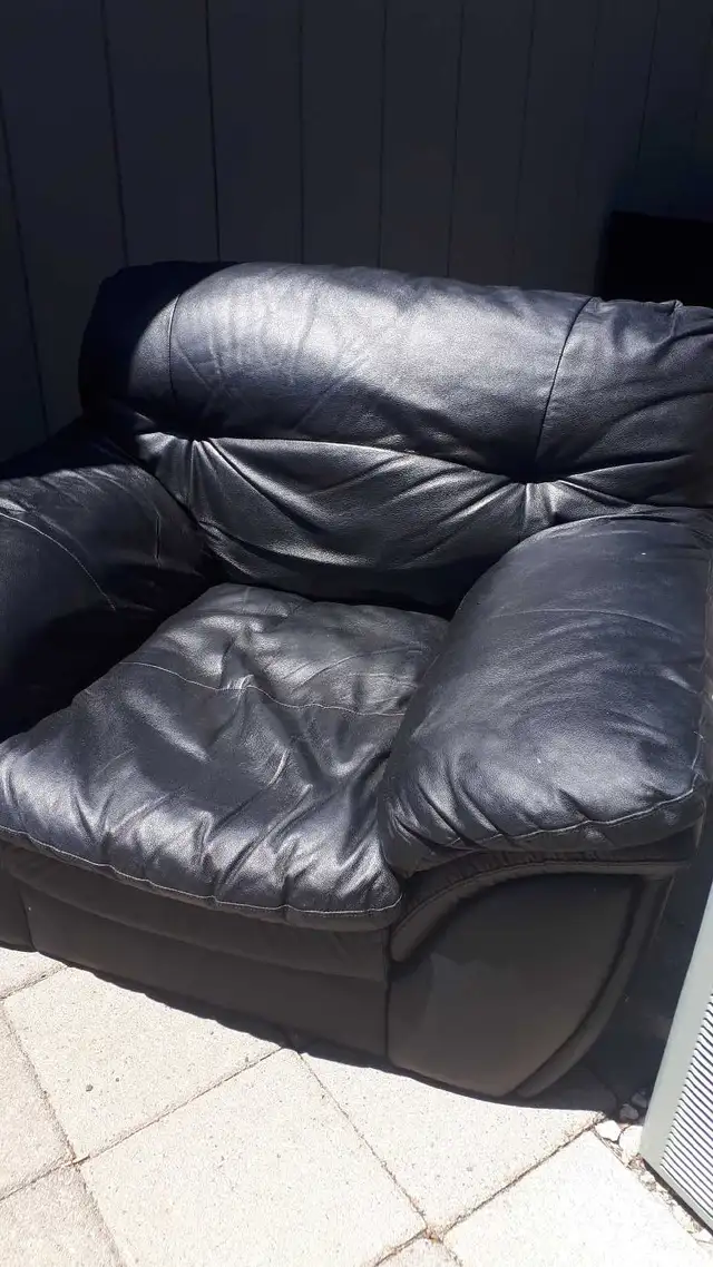 real leather chair